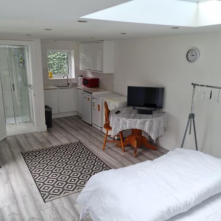 Holiday Out House Appartement Londen Buitenkant foto